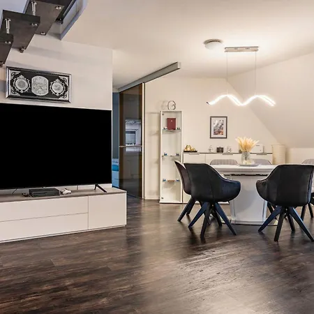 Lägenhet Luxury Lounge 150 Backnang